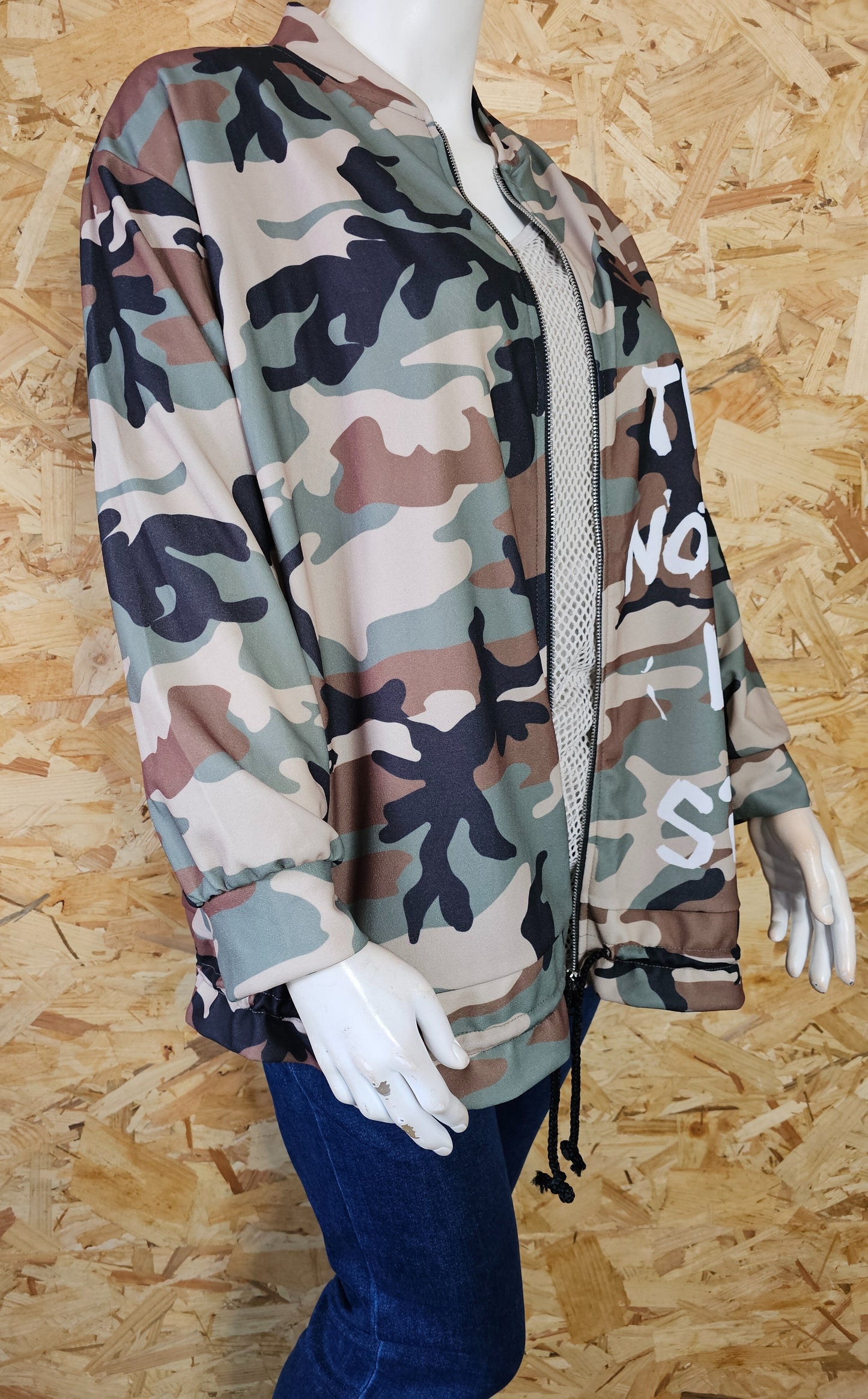 Veste type bombers, inspiration militaire