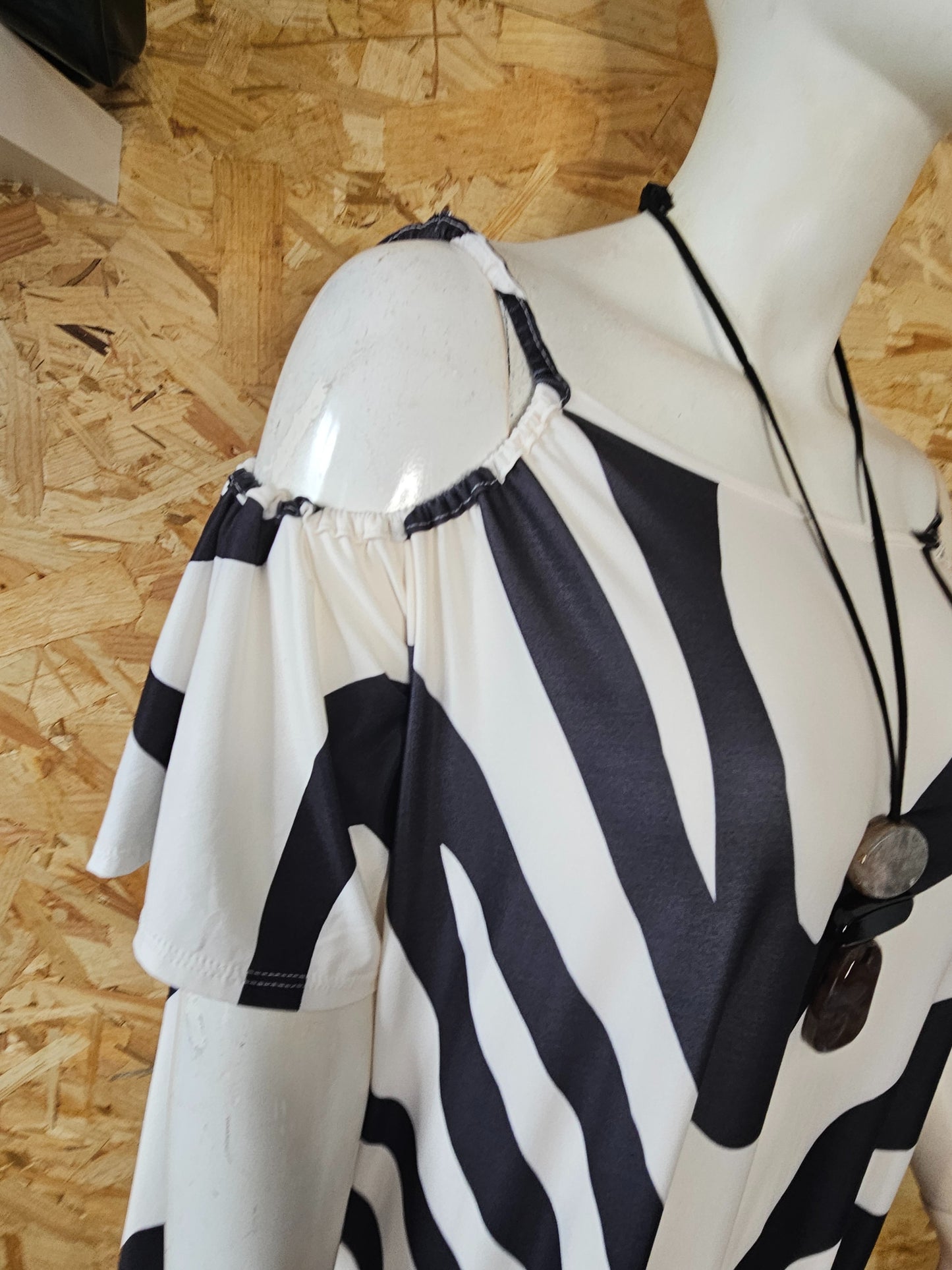 Robe longue épaules dénudées