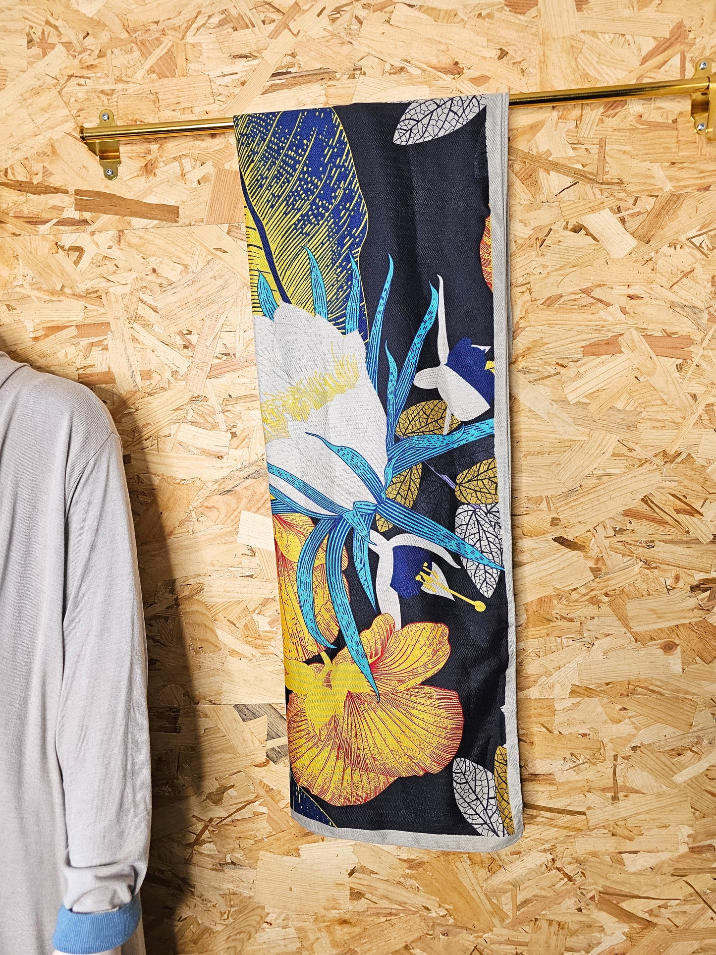 Etole motifs floraux intenses