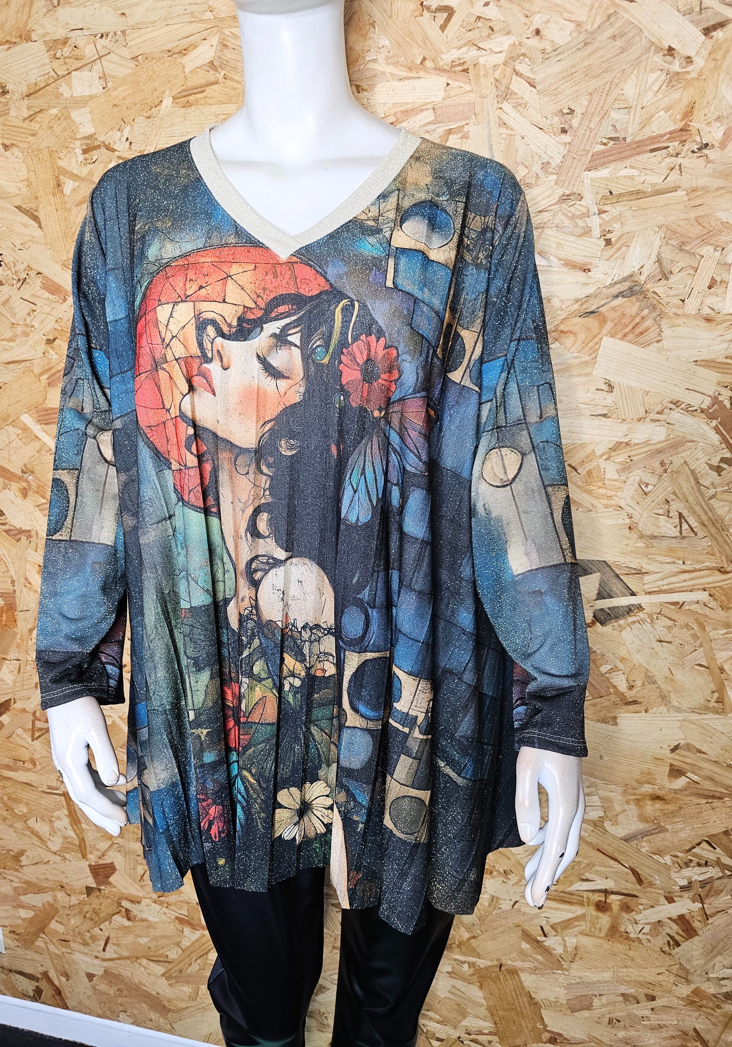 Tunique évasée, plissée motif "art déco"