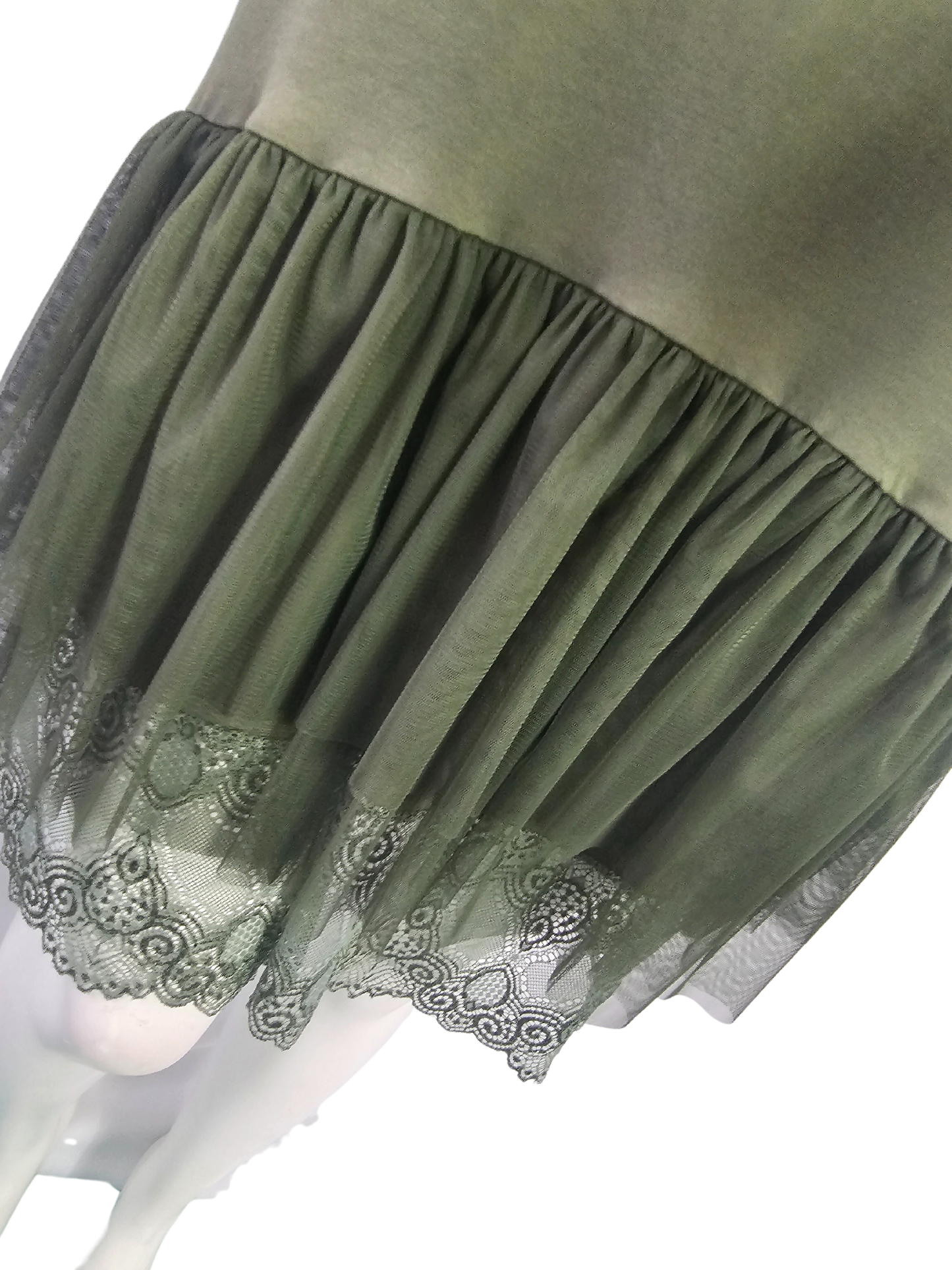Fond de robe tulle et dentelle