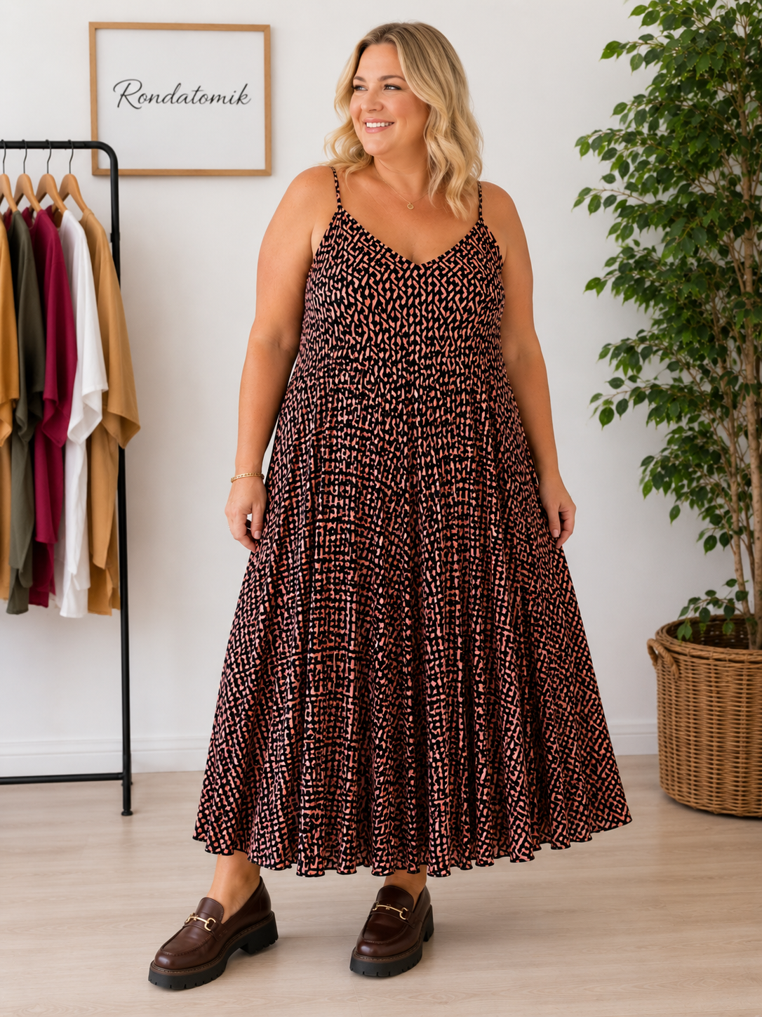 Robe plissée évasée à motifs