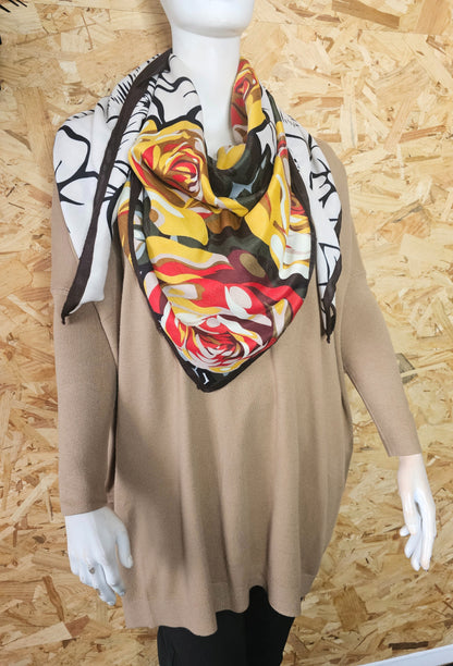 Etole grosses fleurs stylisées