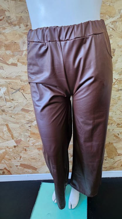 Pantalon type palazzo simili cuir et élasthanne