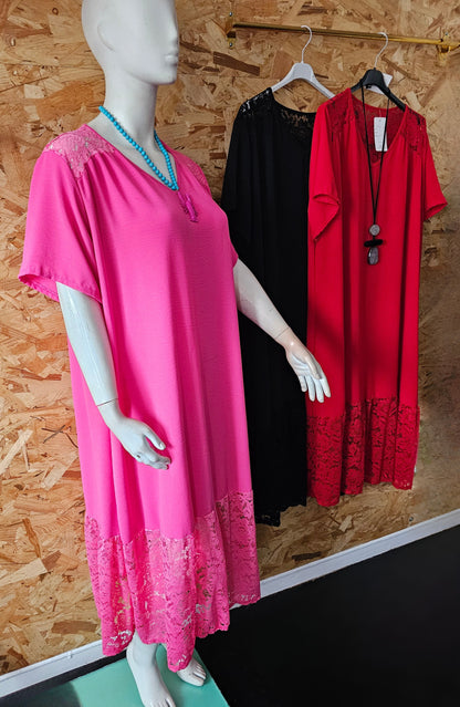 Robe mixte dentelle et crêpe de viscose