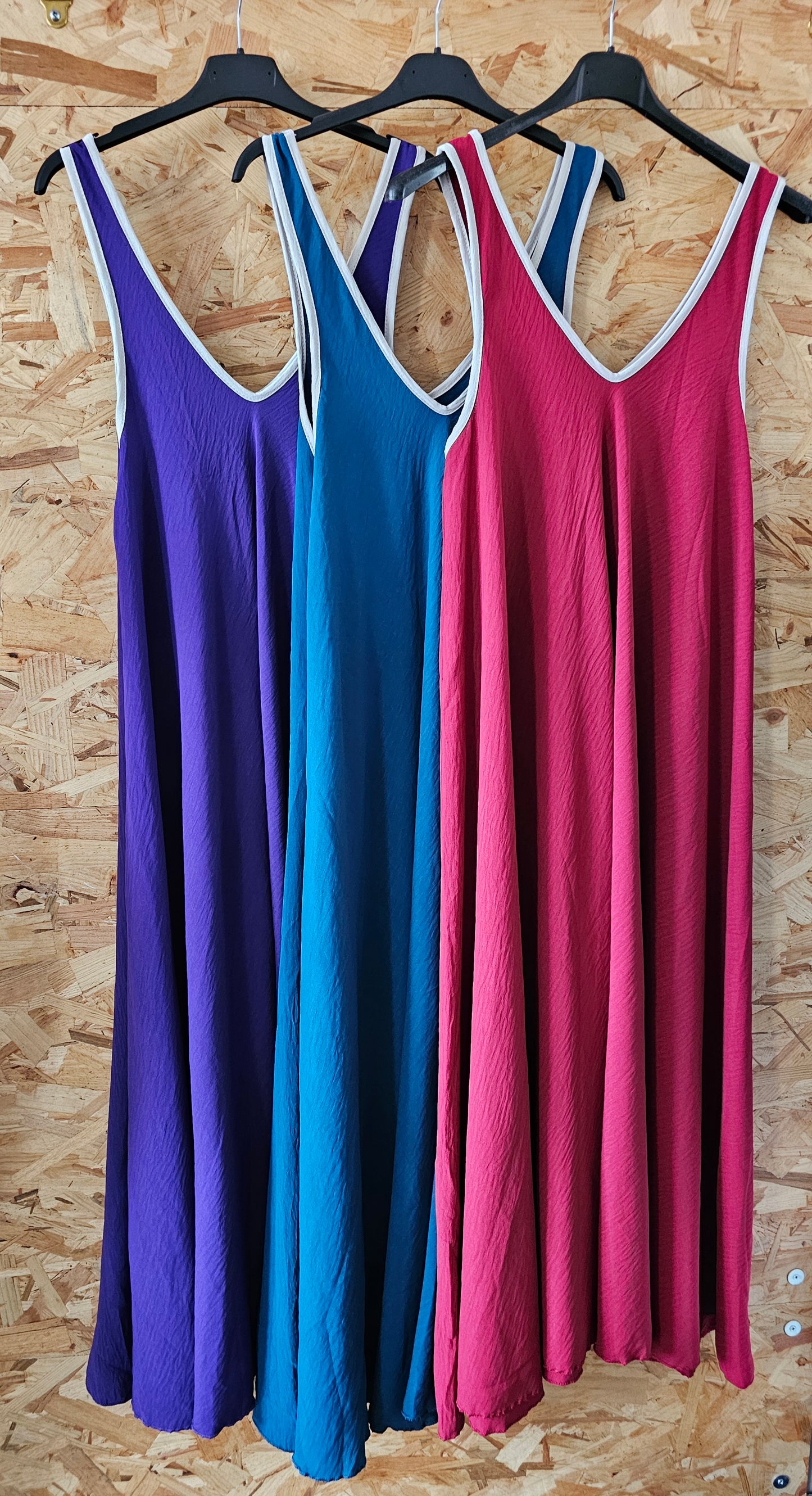 Robe évasée à bretelles
