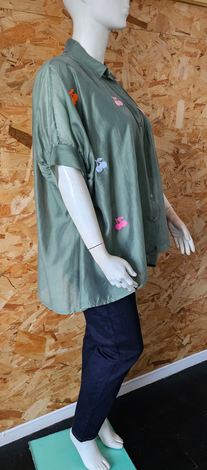 Chemise ou surchemise cerises ou coeurs