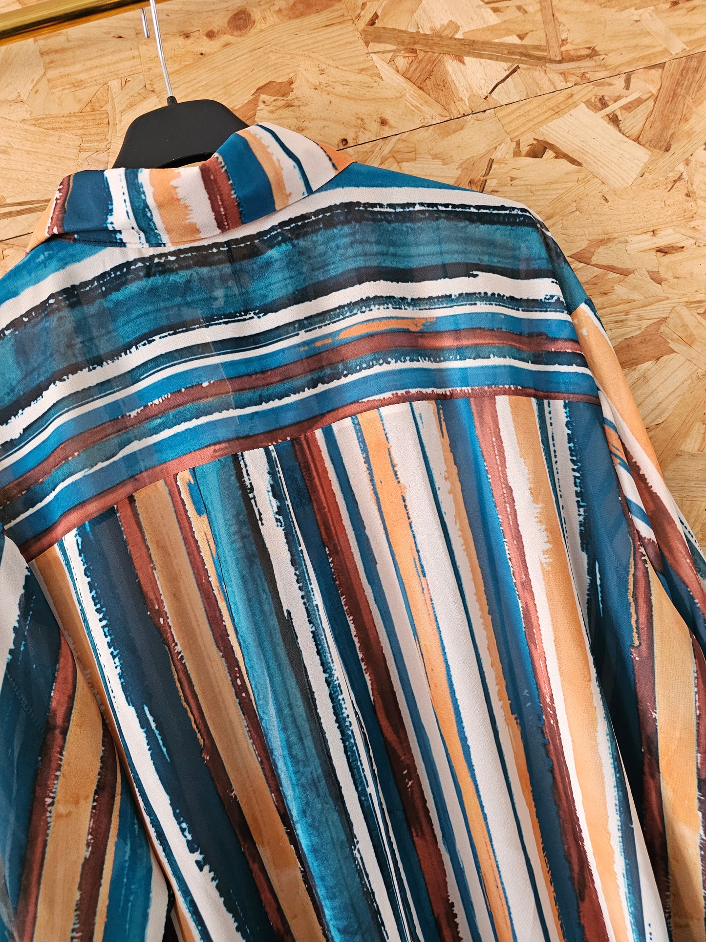 Chemise rayée colorée