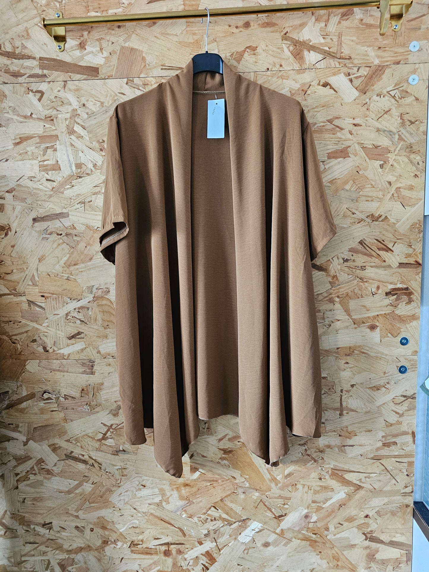 Veste légère asymétrique