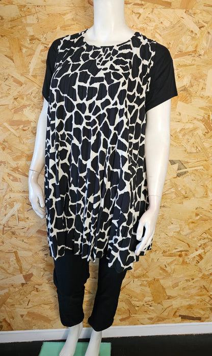 Top plissé long , imprimé girafe noir et blanc