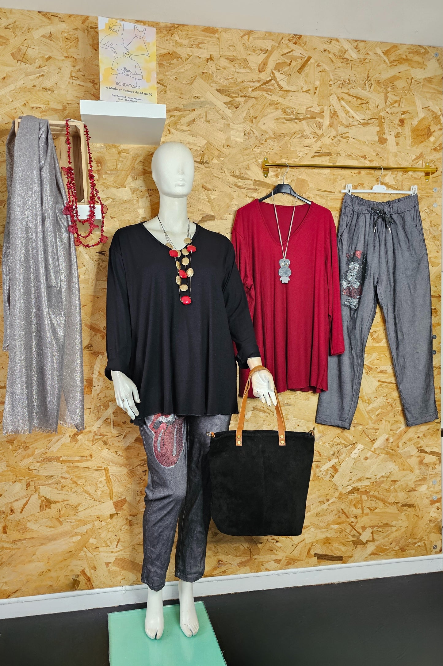 Pantalon super stretch "Mafalda" ou "Rolling stones" "motifs diamants