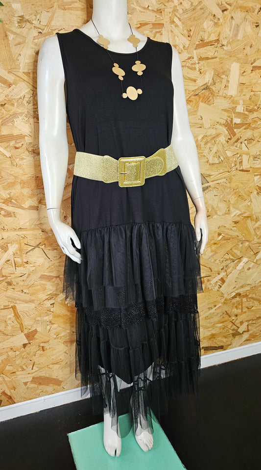 Robe ou Fond de robe tulle et dentelle