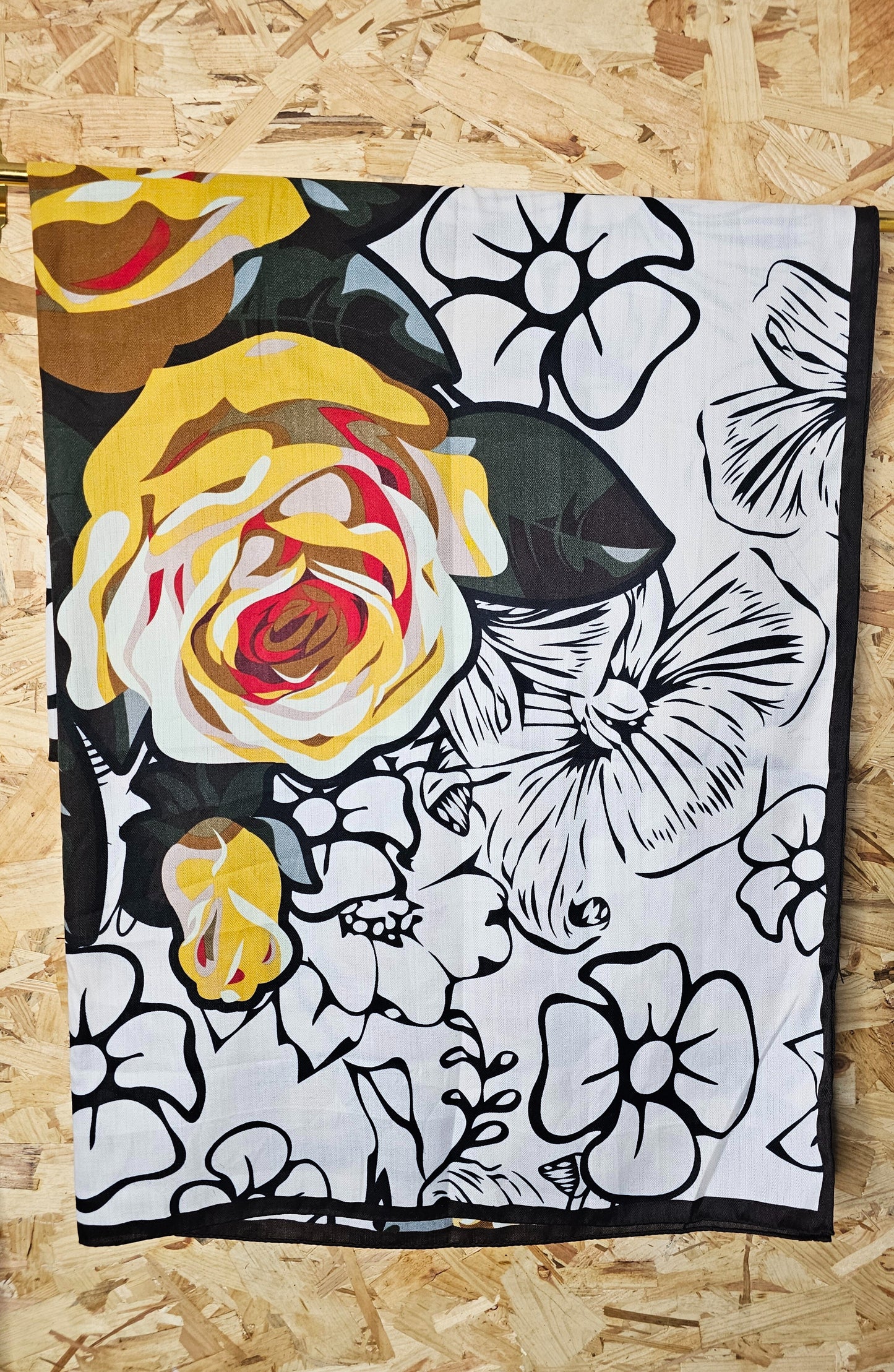 Etole grosses fleurs stylisées