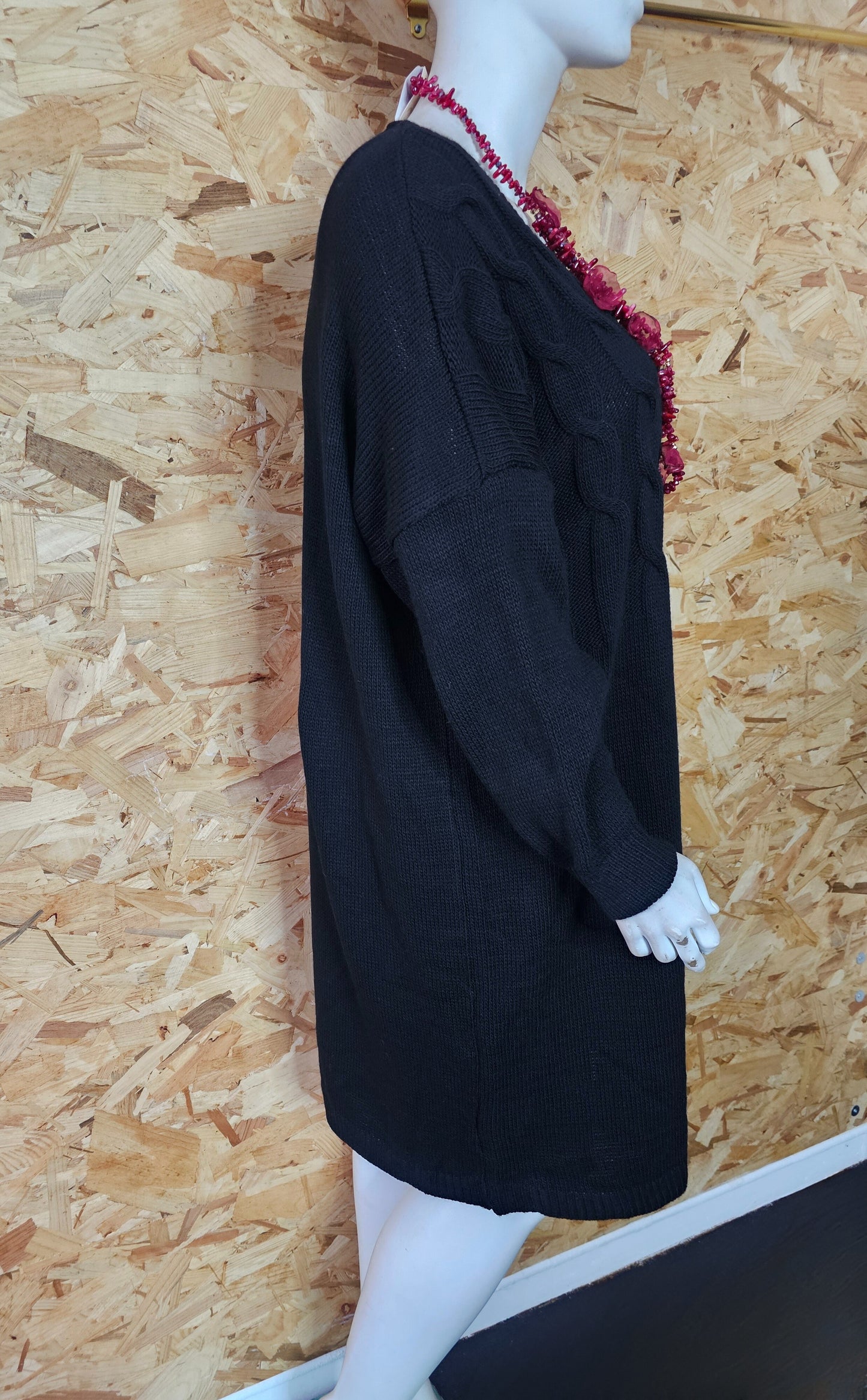 Robe pulls torsadée sur le buste