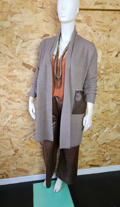 Veste longue en lainage et poches simili cuir