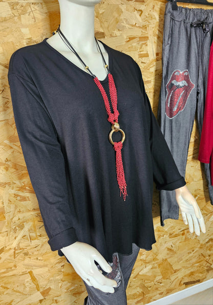 PULL COL V , coupe évasée