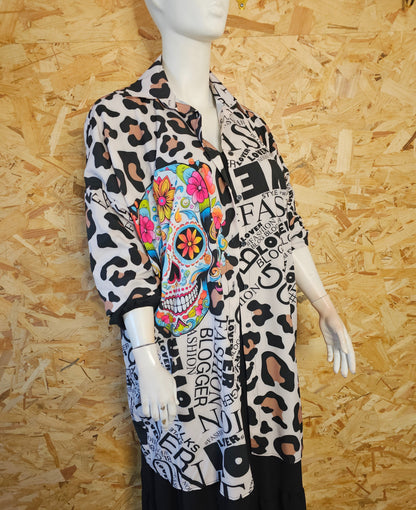 Chemise ou surchemise longue entre imprimé léopard et calavera