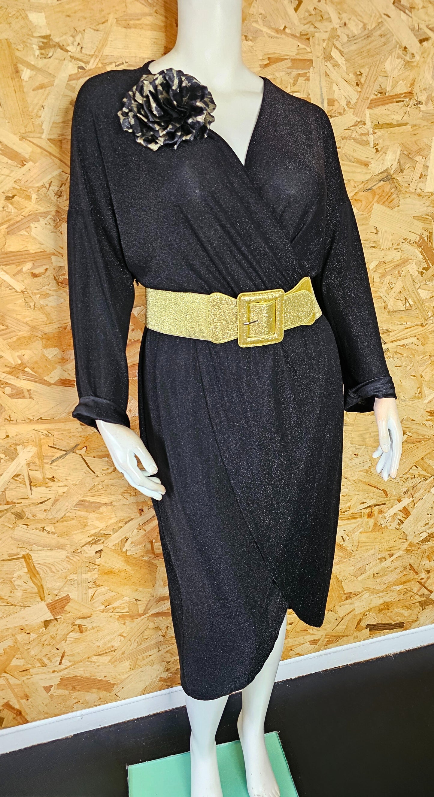 Robe lurex, façon "cache cœur "