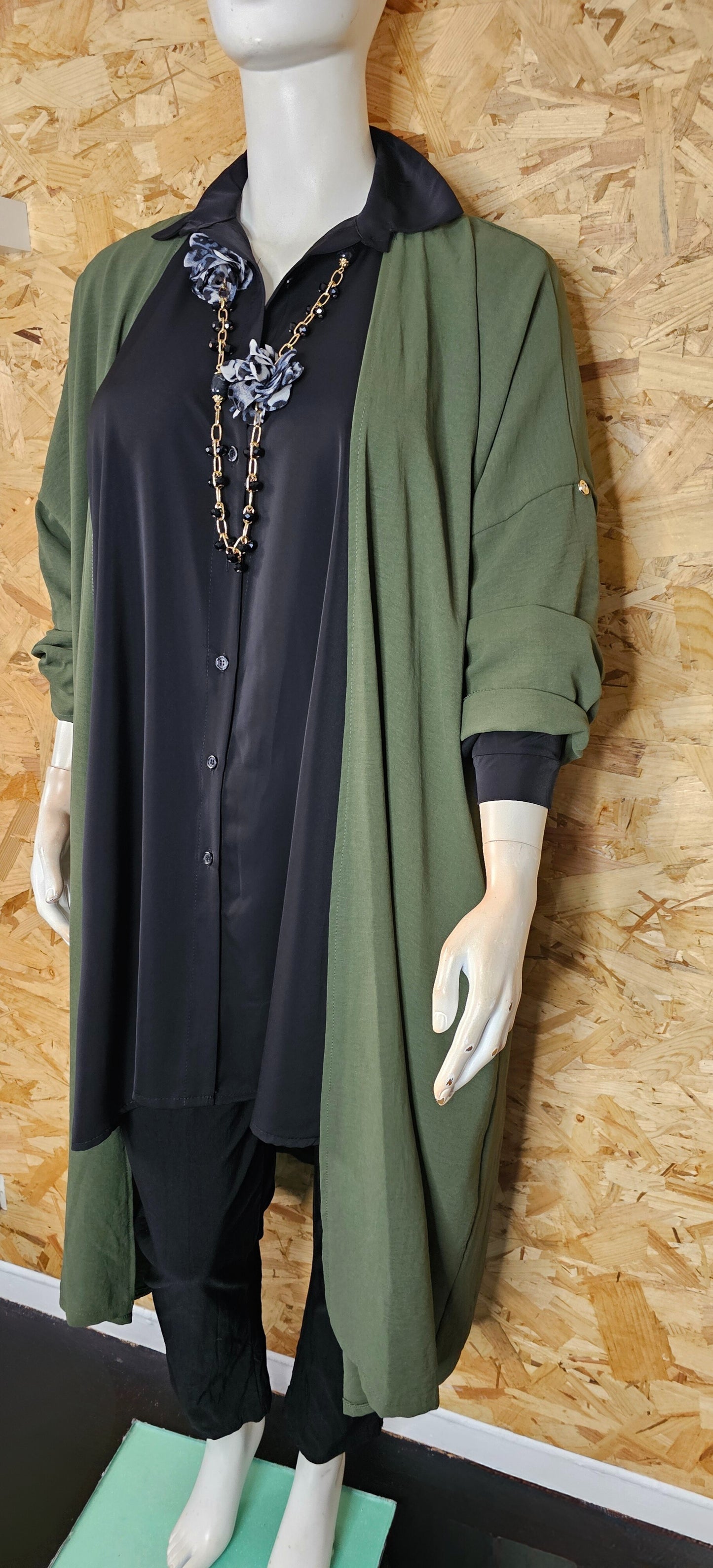 Veste droite,  fluide et longue inspiration kimono