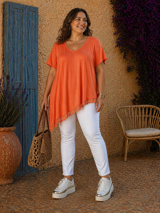 Teeshirt bas dentelle,  asymétrie un côté