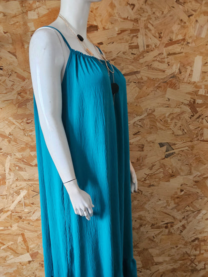 Robe longue à bretelles