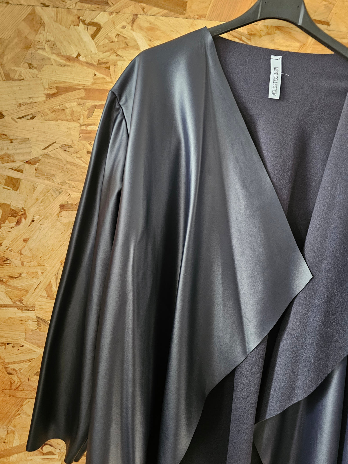 Veste simili cuir souple, col châle