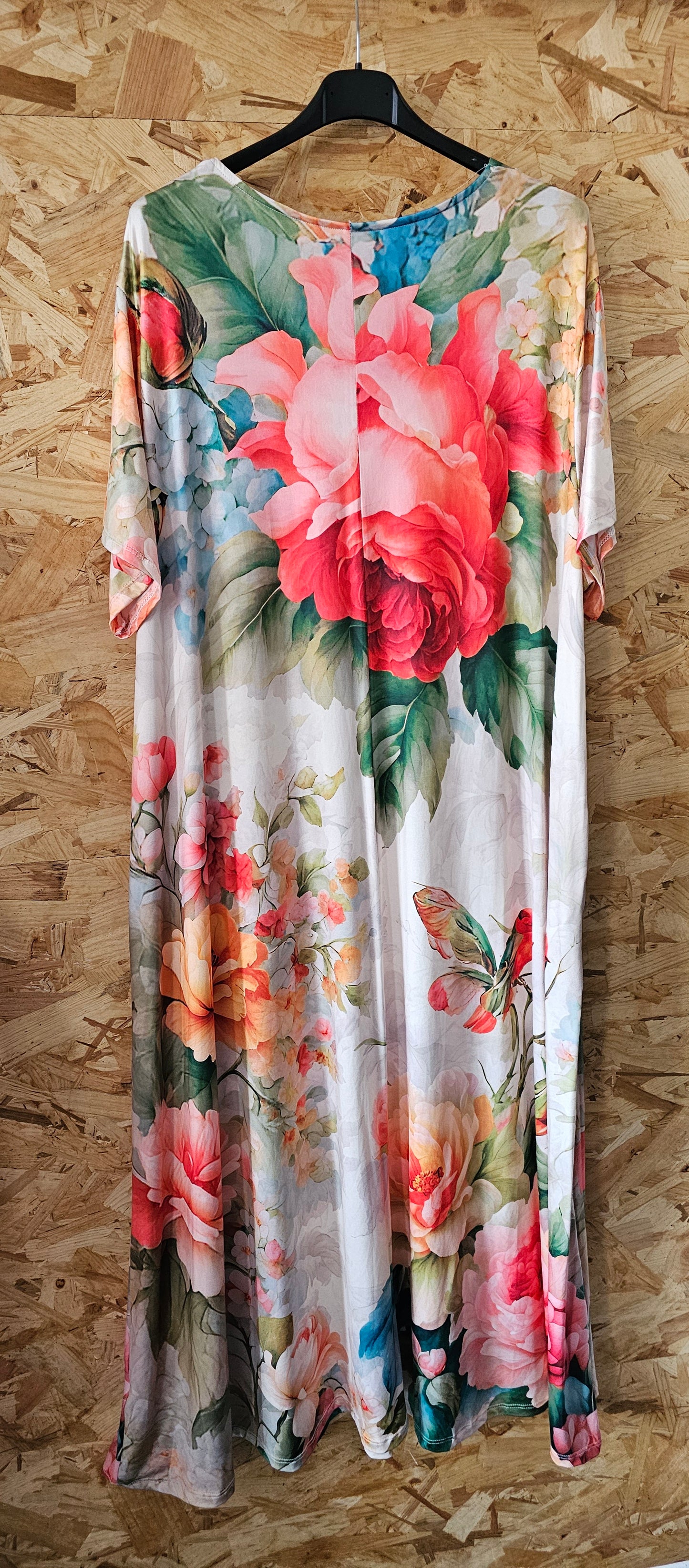 Robe évasée,  maille lycra brillant mat, motifs floraux