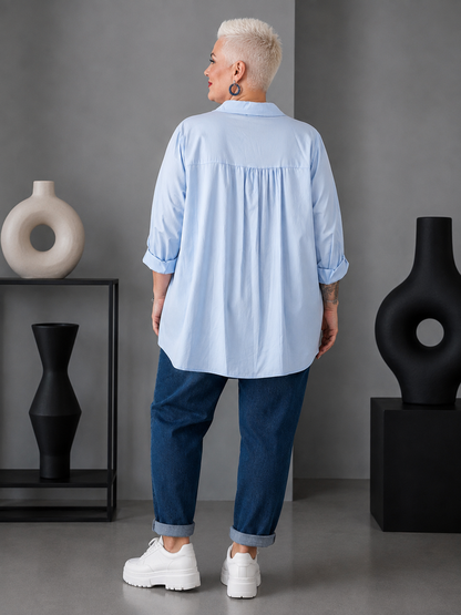 Chemisier de coton bleu ciel