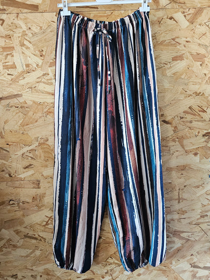 Pantalon bombacho rayé