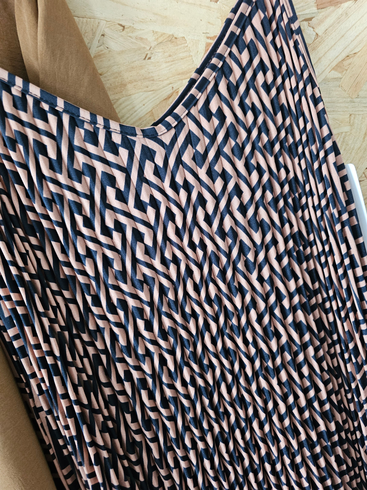Robe plissée évasée à motifs