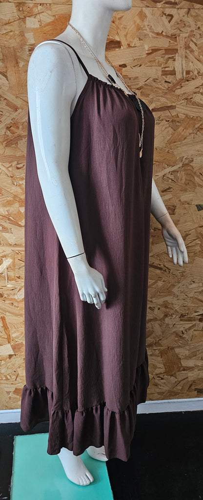 Robe longue à bretelles