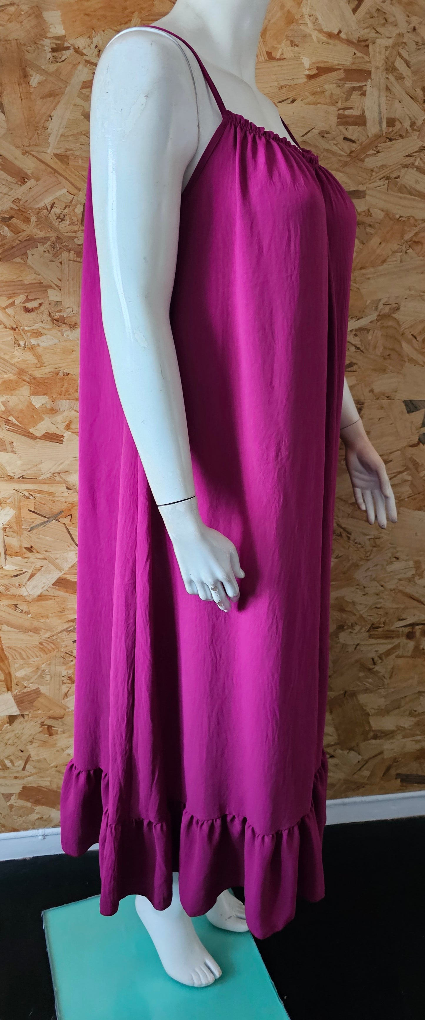 Robe longue à bretelles
