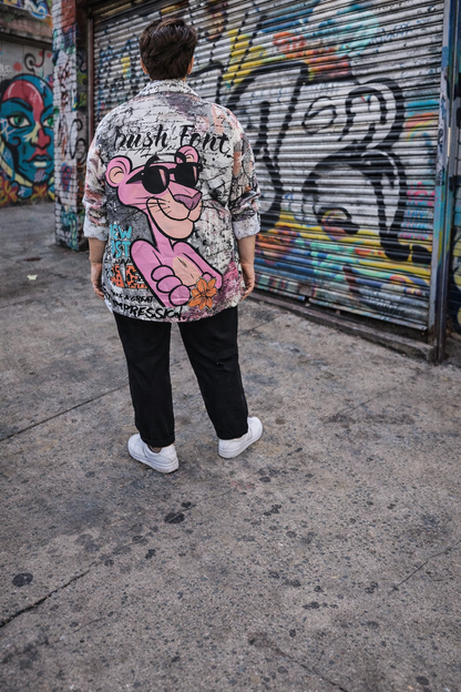 Blazer panthère rose et graffitis