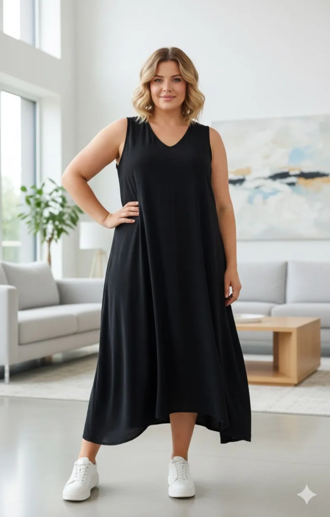 Robe longue noire sans manches