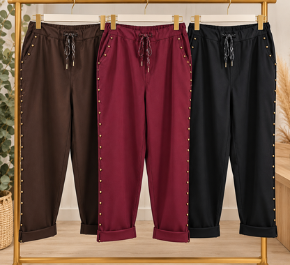 Pantalon magique clouté