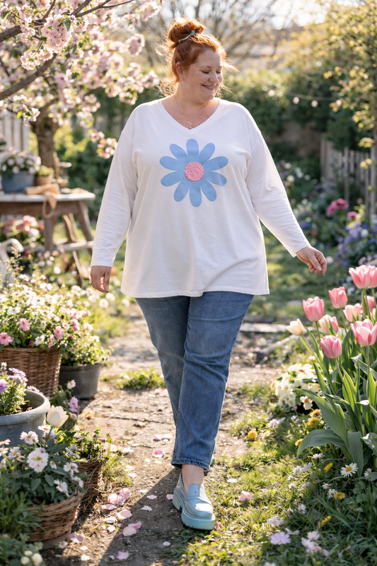 Pull fin grosse fleur centrale