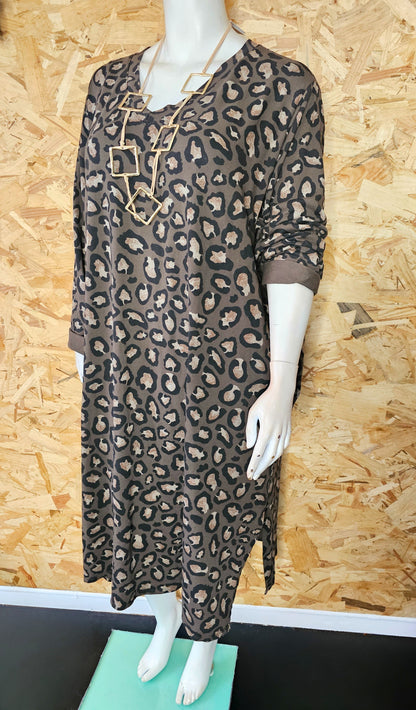 Robe sweat imprimé léopard