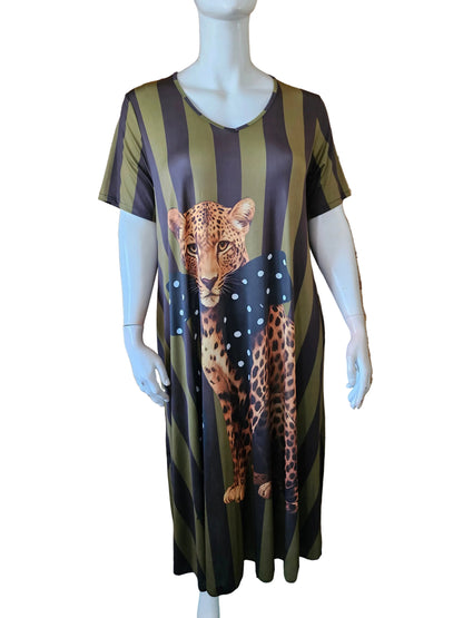 Robe rayé " une léoparde de soirée "