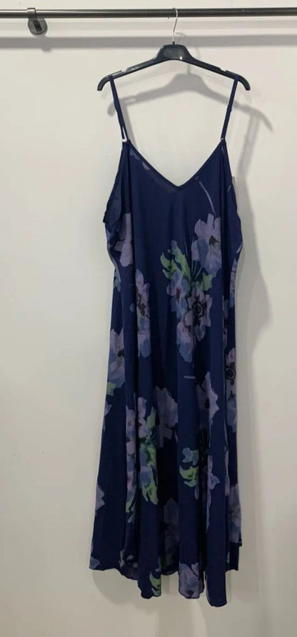 Robe évasée fleurie,  à bretelles