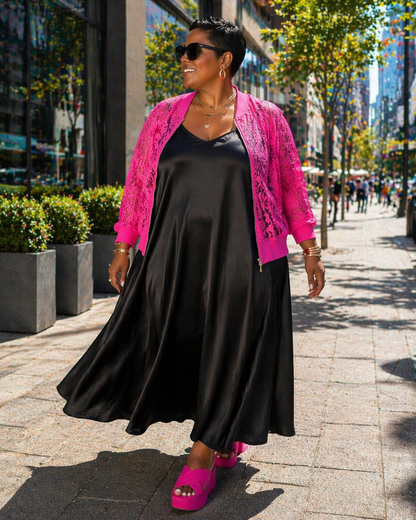 Robe longue à bretelles en satin