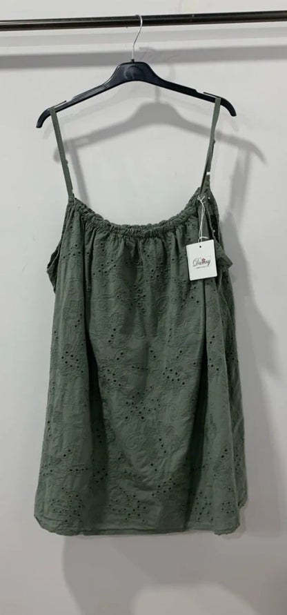 Caraco kaki en broderie anglaise