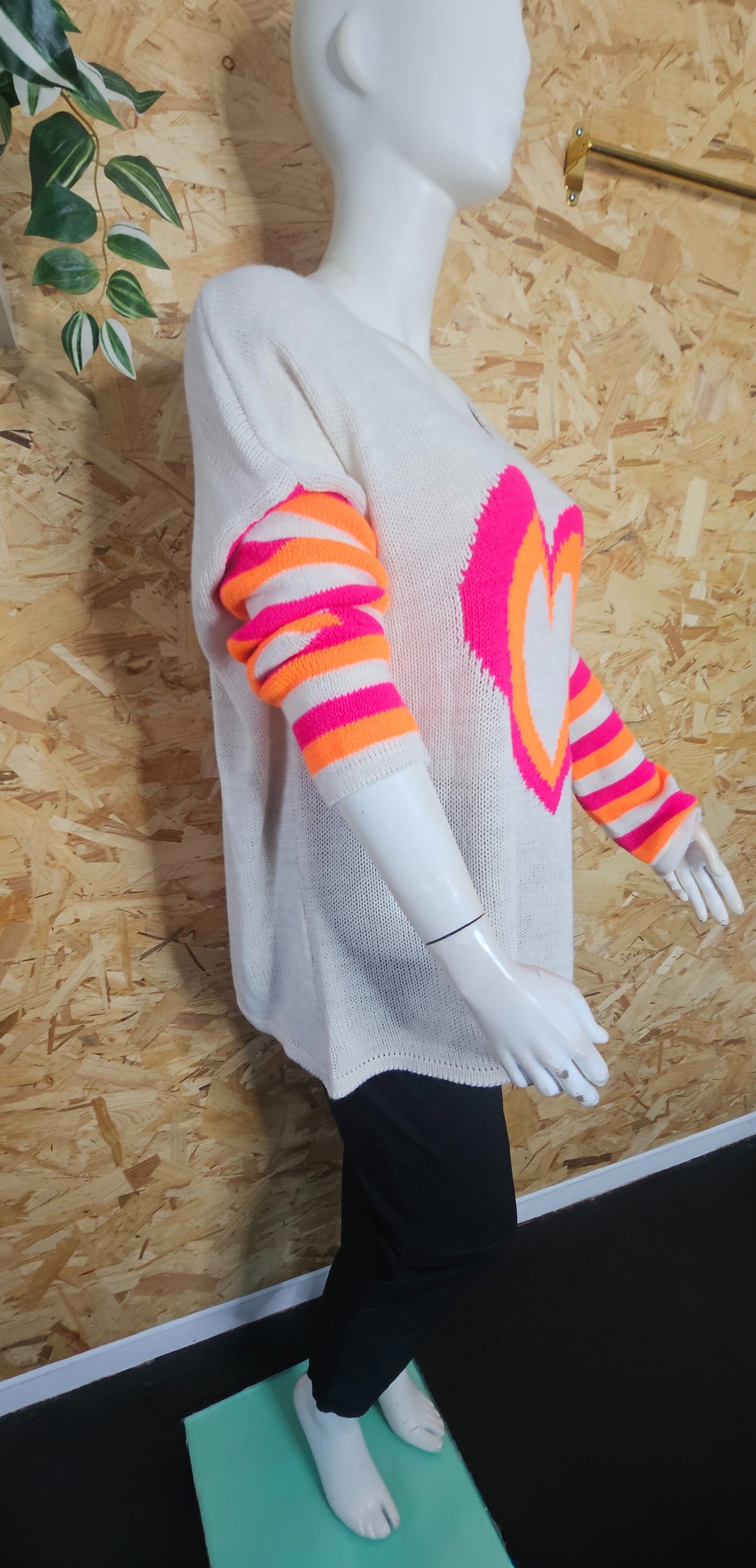 Pull cœur détails super colorés