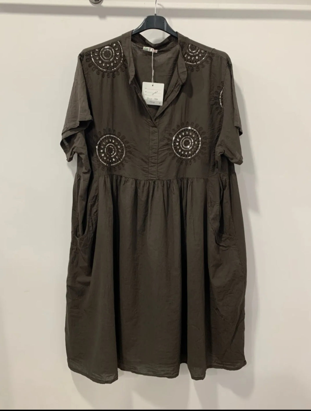 Robe coton broderies mandalas