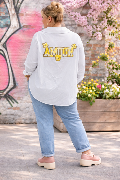 Chemise de coton blanc dos inscription amour