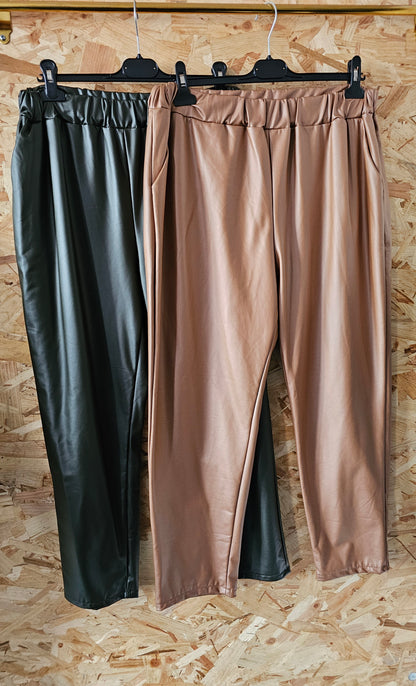 TREGGING  en simili cuir