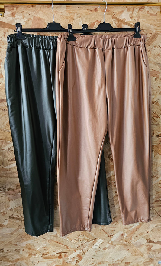 TREGGING  en simili cuir