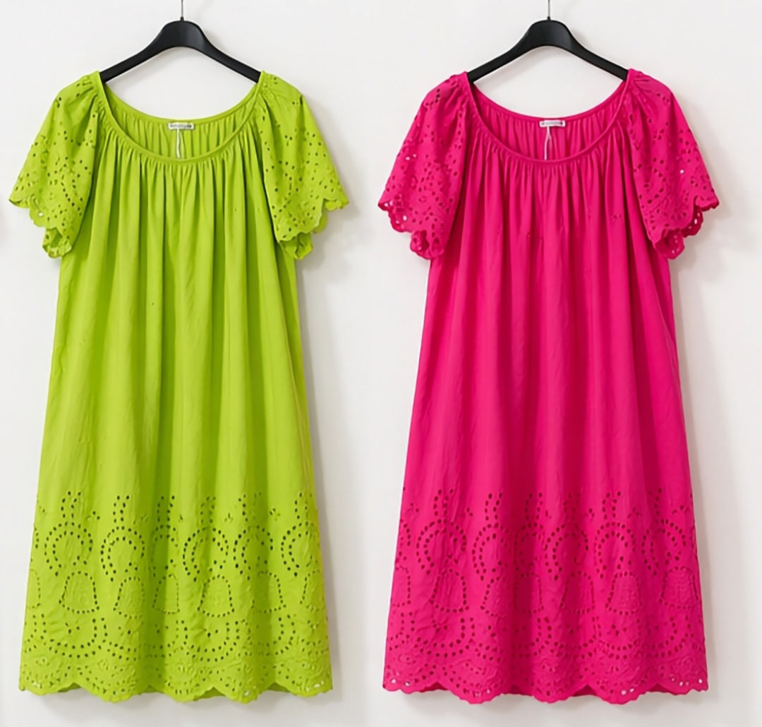Robe broderie anglaise coton , col élastique